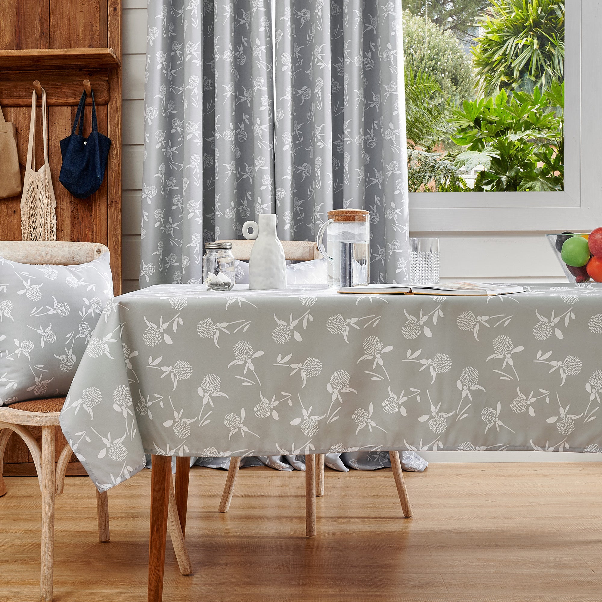 Deconovo Design Series Farm House Happy