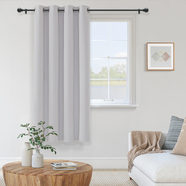 Thermal Insulated Silver Eyelet Ready Made Blackout Curtains | Deconovo UK Ring Top 1 Energy Saving Panel
